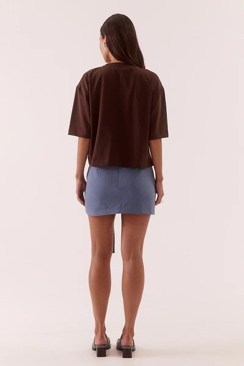 Izel Tee