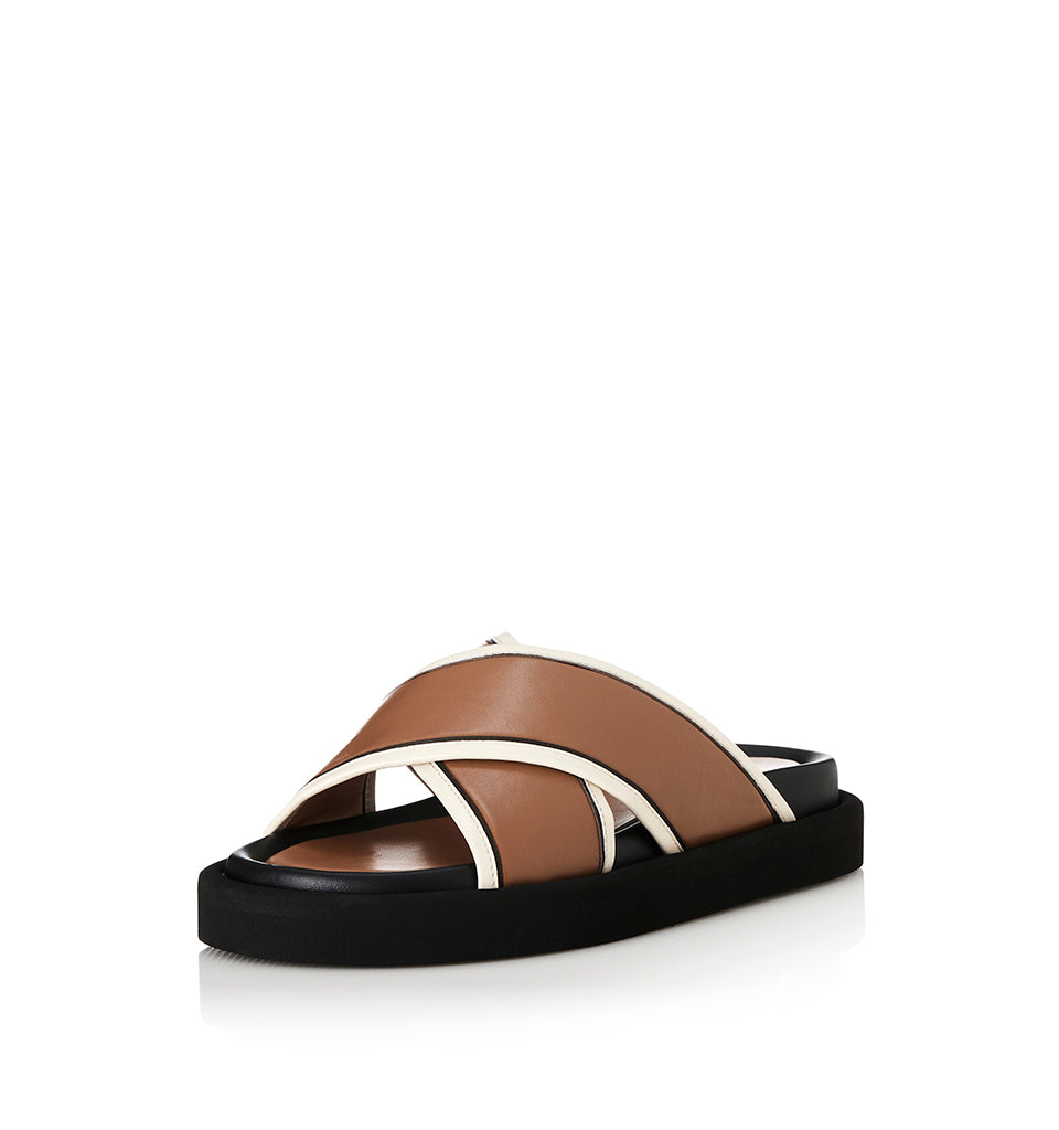 ANISSA Pecan