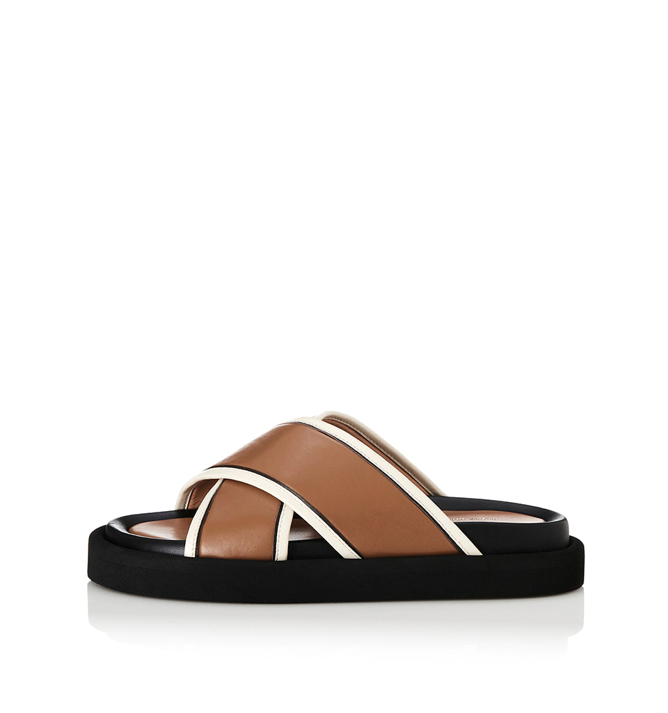 ANISSA Pecan