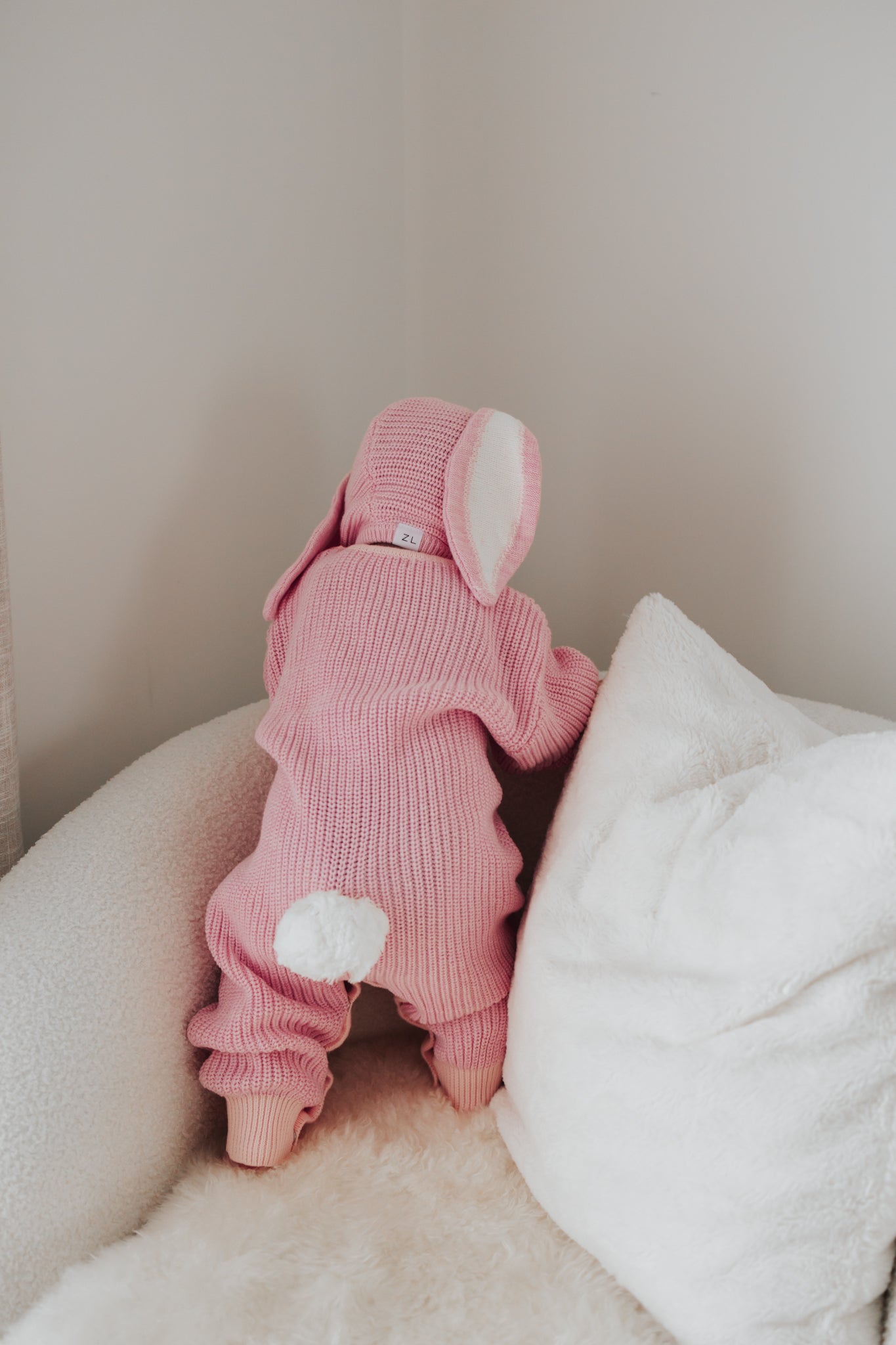Winter Playsuit Easter Dahlia