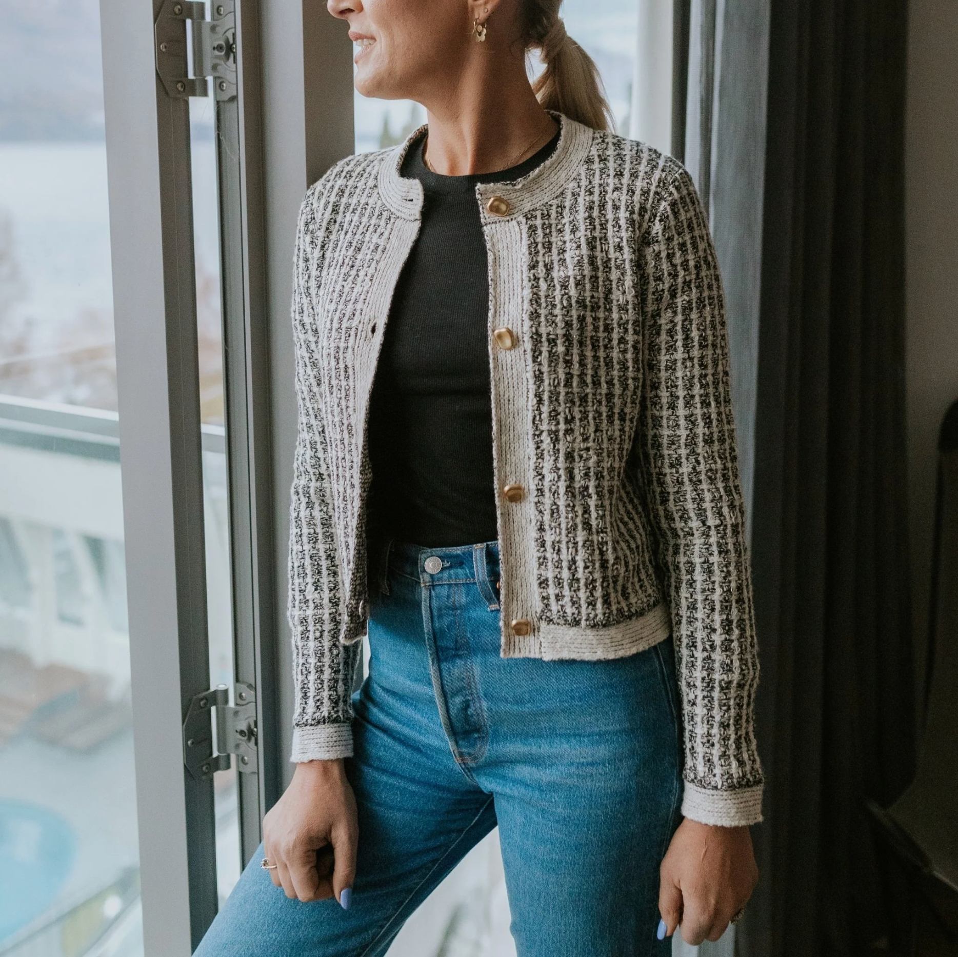 Vivian Women's Cardigan White Check