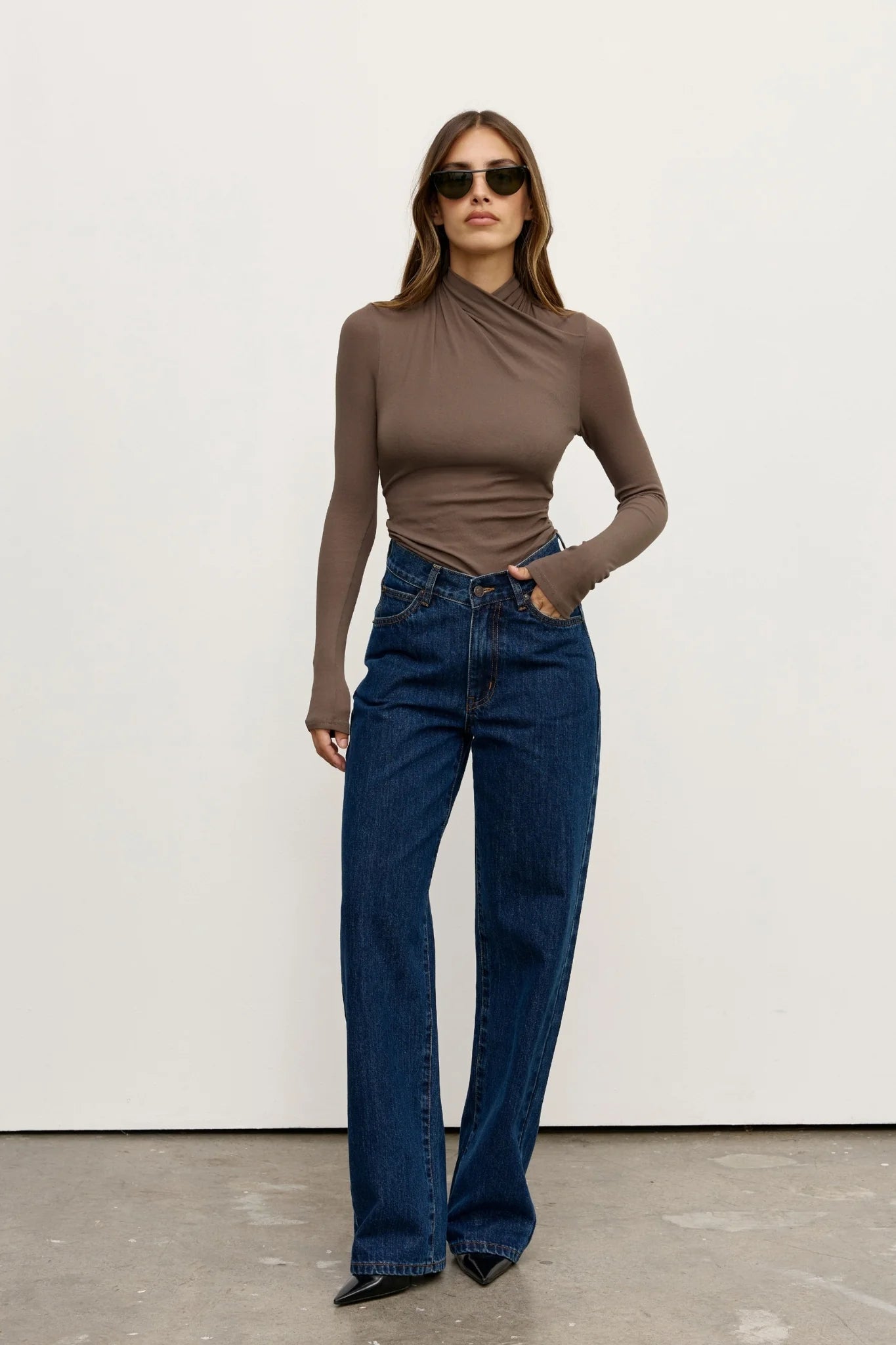 Tonia Top