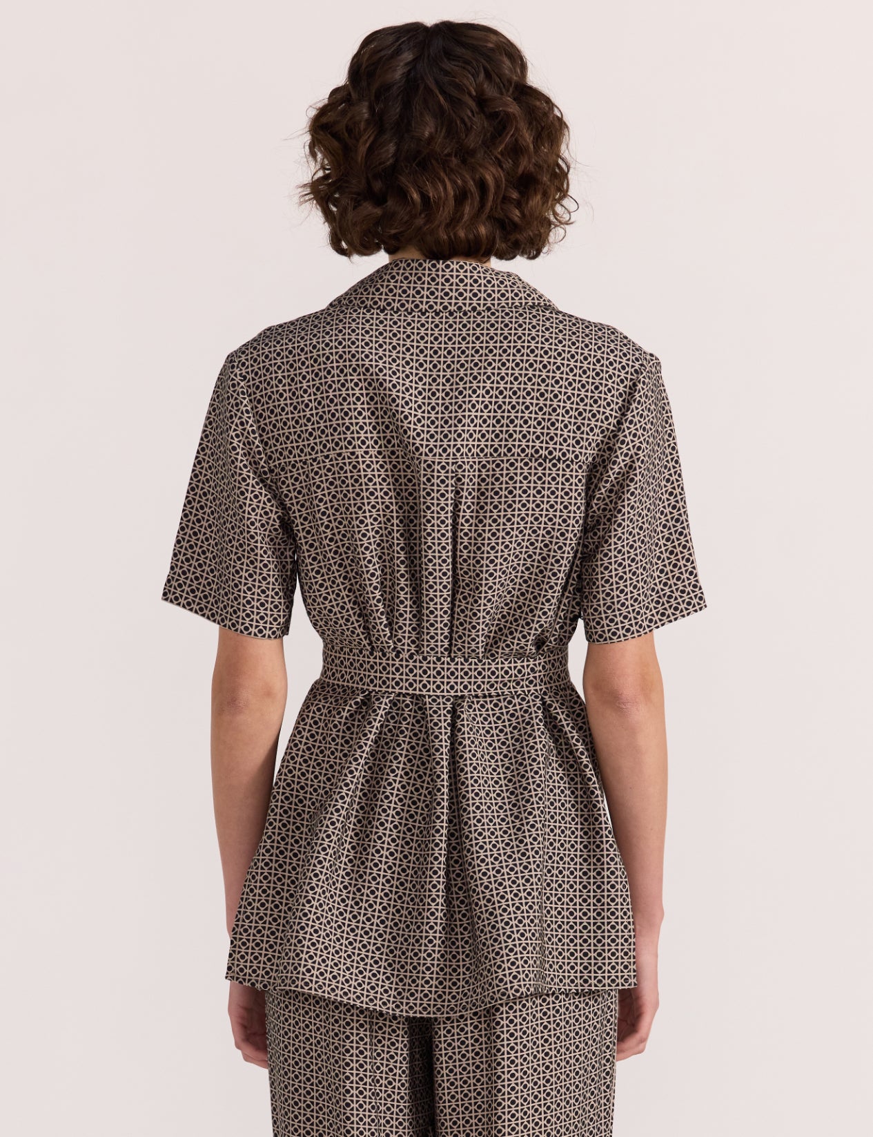Calla Tie Waist Shirt
