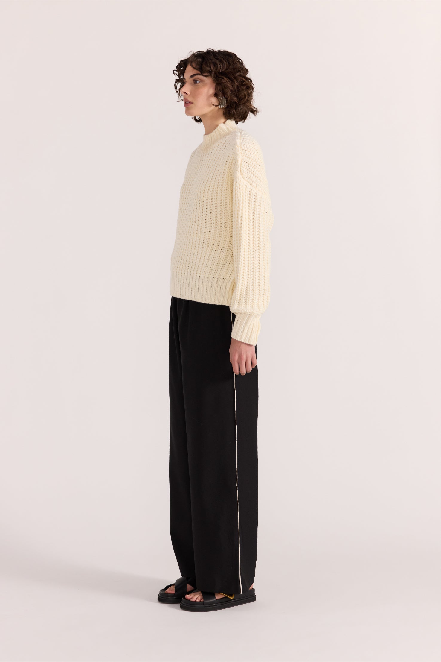 Mila Jumper