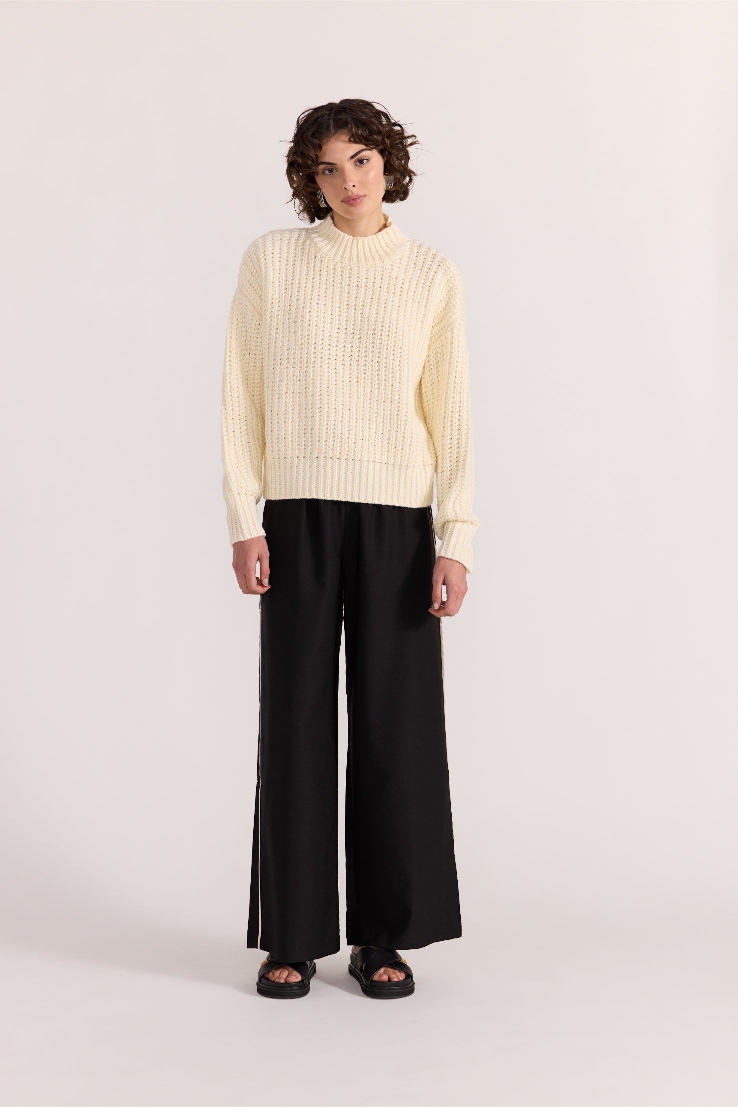Mila Jumper