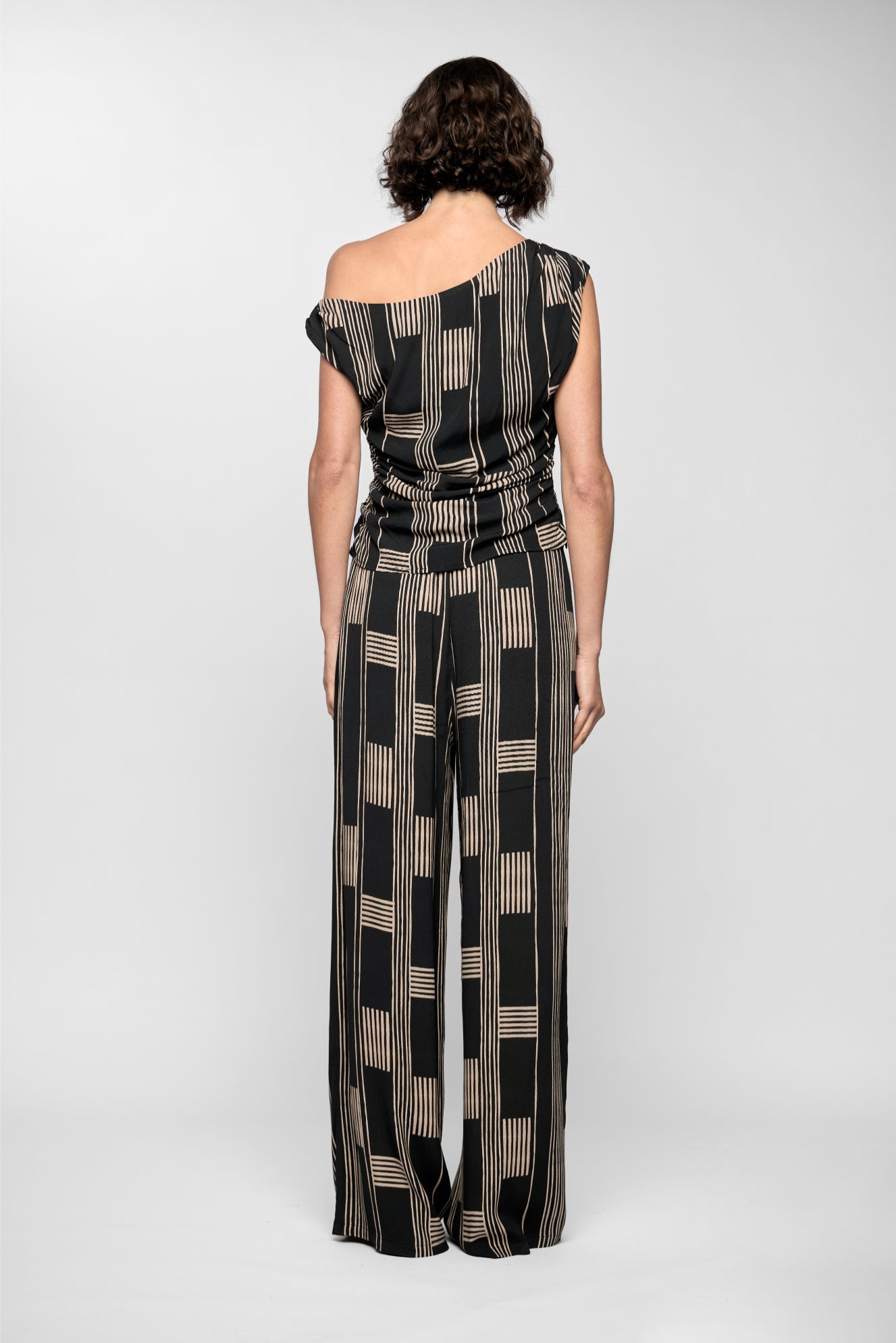 Marina Asymmetrical Top