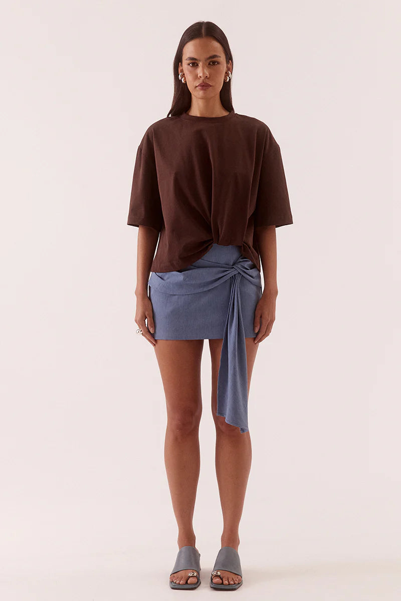 Izel Tee