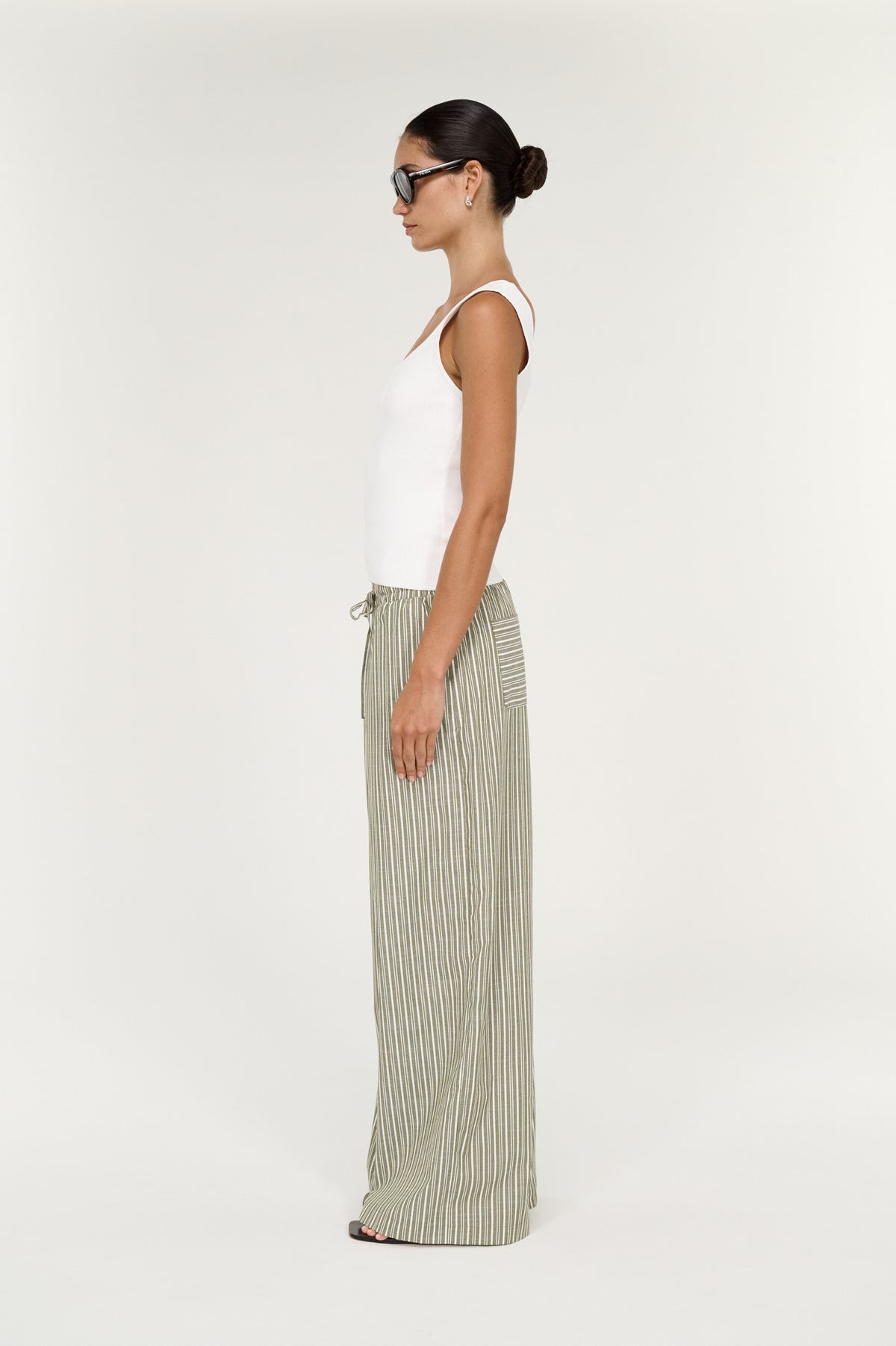 Lisara Relaxed Pant