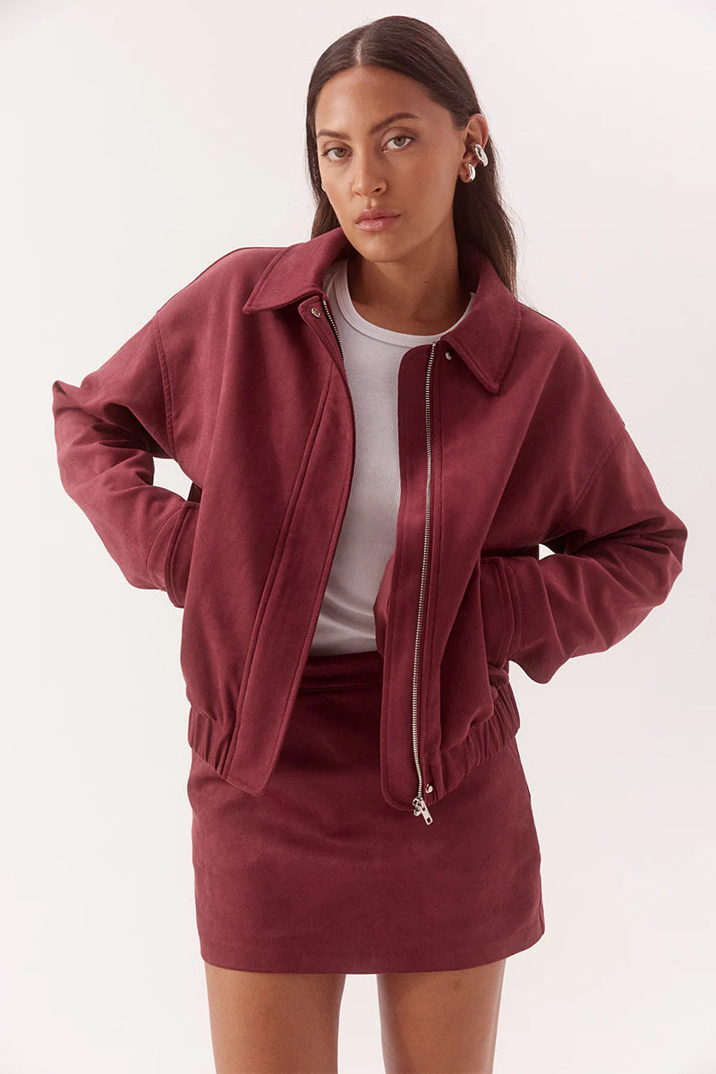 Avery Bomber