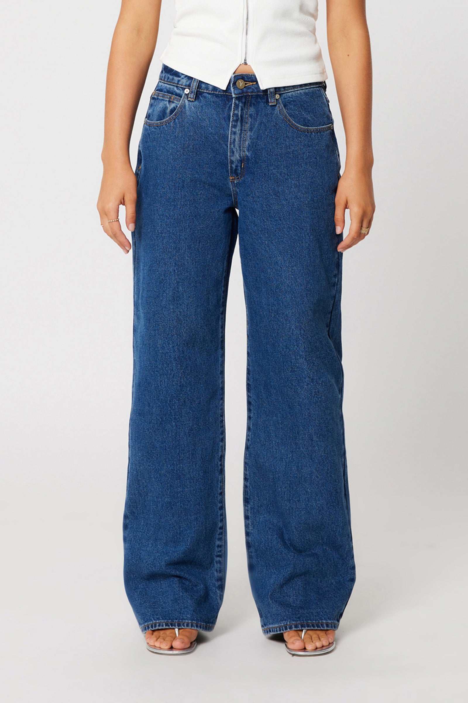 95 Mid Baggy Bella