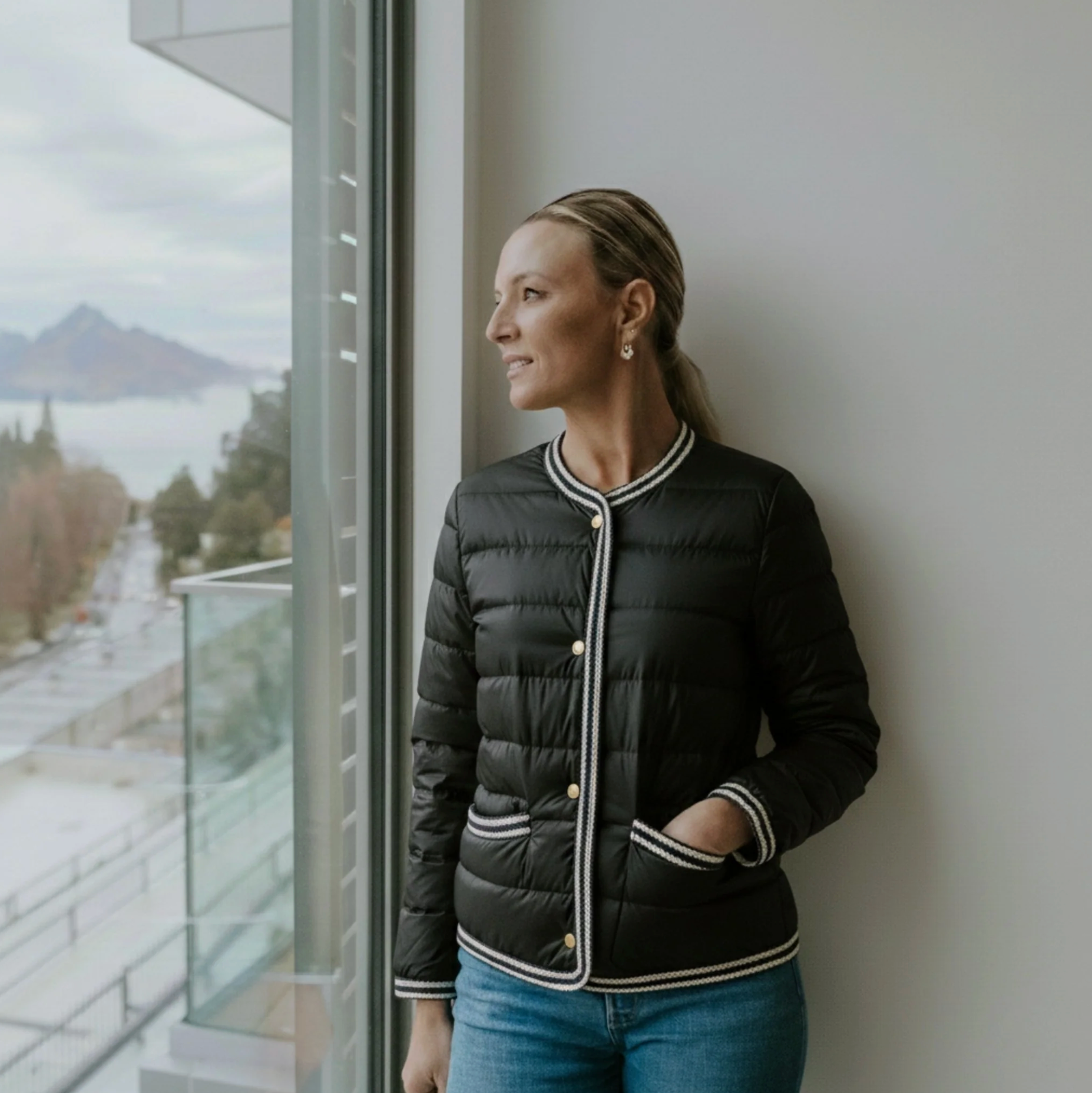 Fern Puffer Down Jacket Black