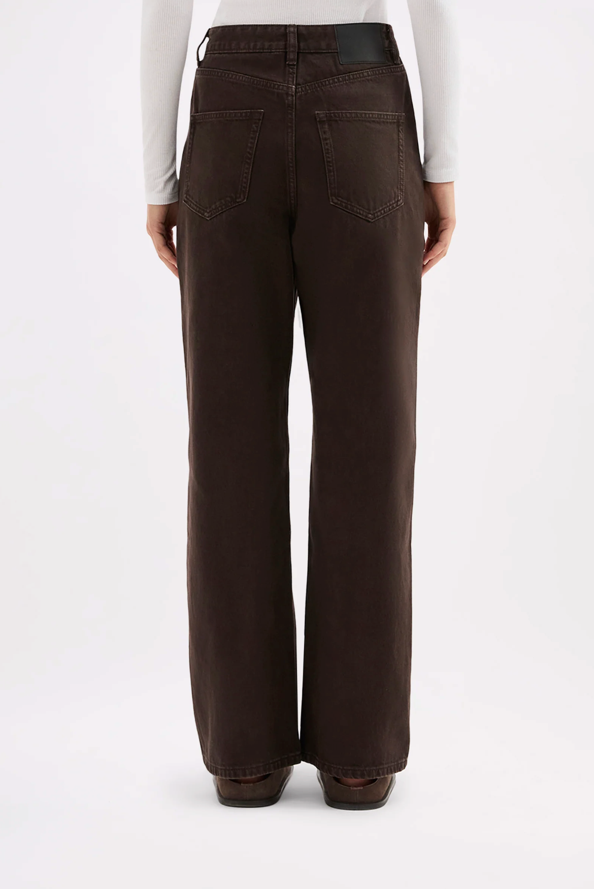Organic Relaxed Leg Jean Espresso
