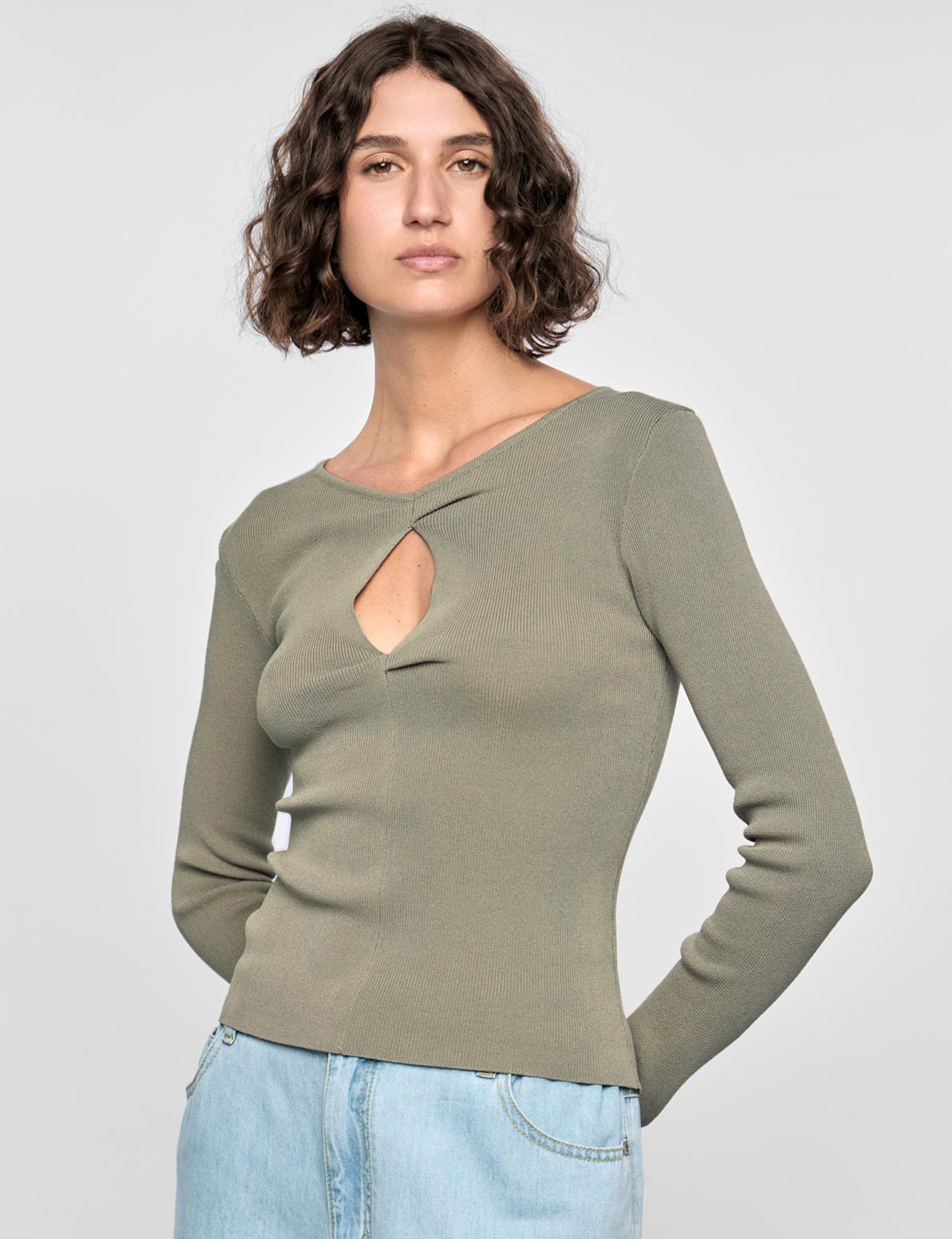 Mira Twist Knit Top